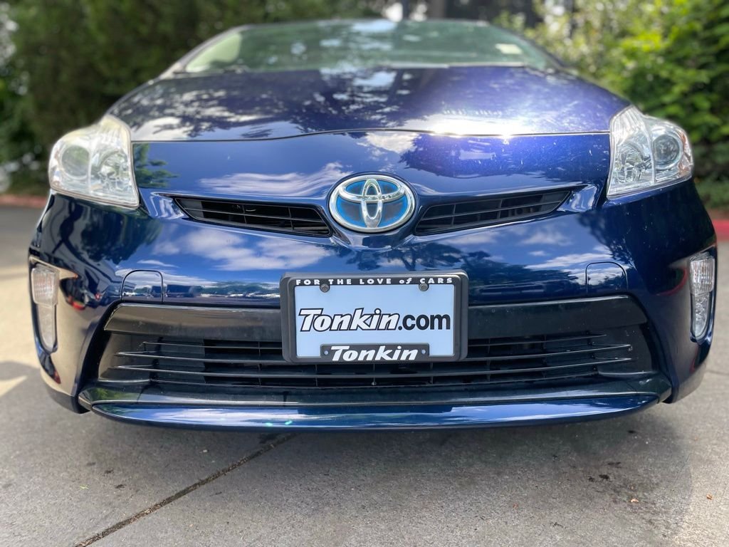 Used 2015 Nautical Blue Metallic Toyota Two image 6