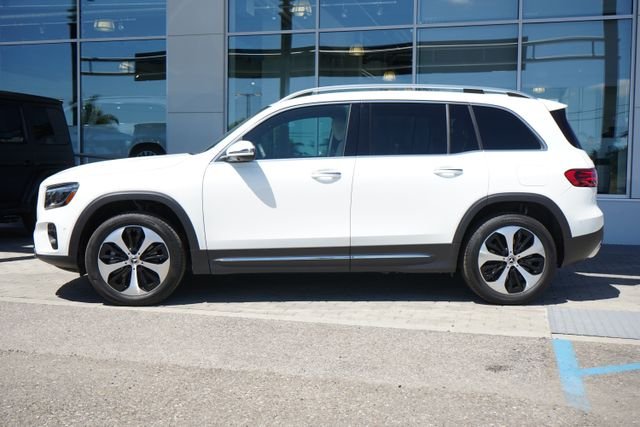 Certified Used 2025 White Mercedes-Benz GLB 250 image 5