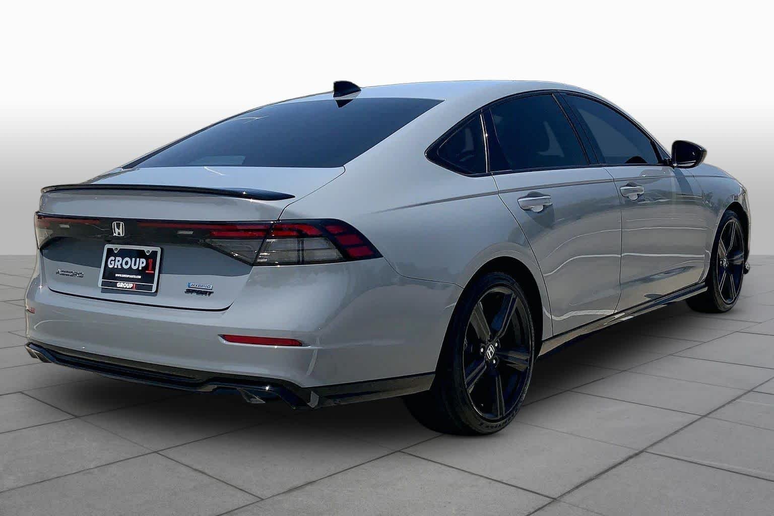 Used 2024 Urban Gray Pearl Honda Sport-L image 13