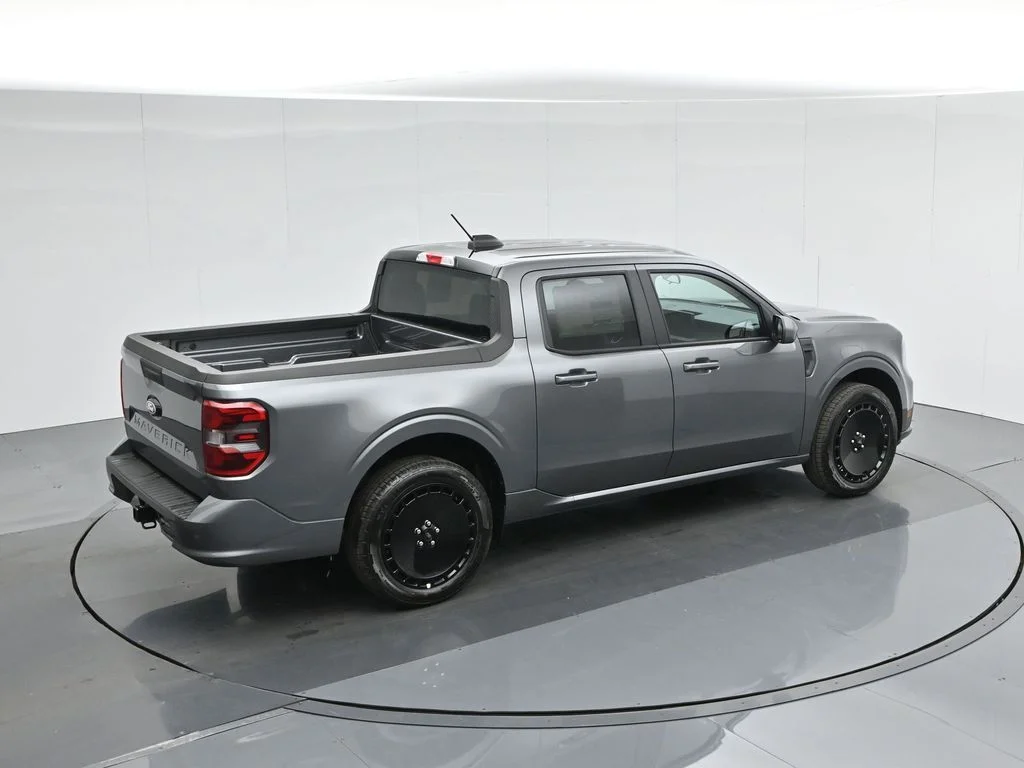New 2025 Carbonized Gray Metallic Ford Lobo Standard image 39