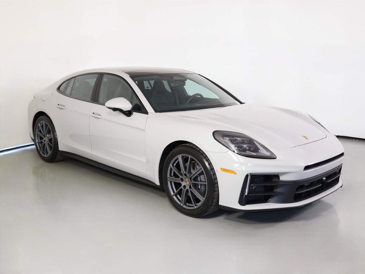 New 2026 Chalk Porsche  image 9