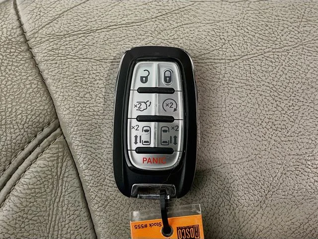 Used 2019 Gray Chrysler Touring L Plus image 13