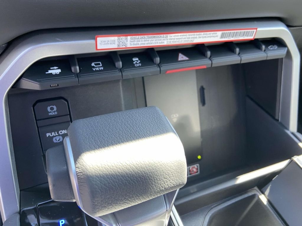 2025 Toyota Tundra Platinum - Photo 24