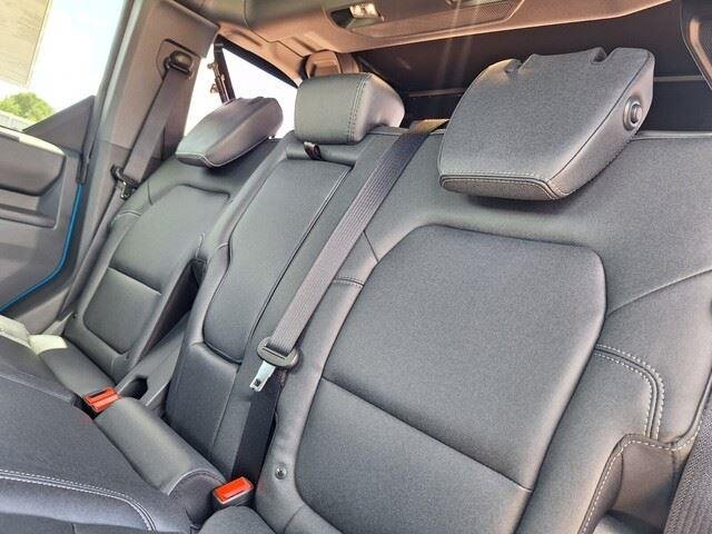 New 2026 Velocity Blue Metallic Ford Badlands® image 24