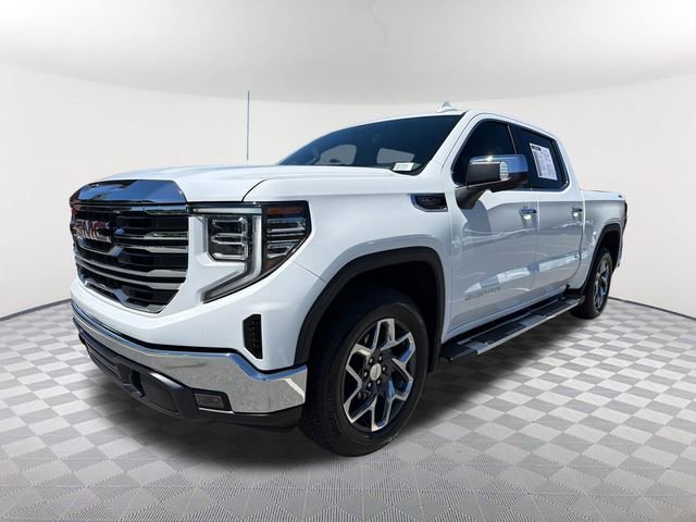 2025 GMC Sierra 4WD Crew Cab Short Box SLT's photo