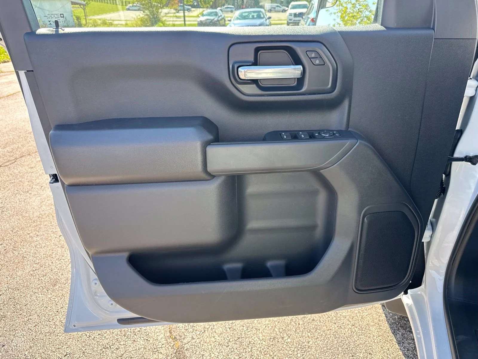 2026 Chevrolet Silverado 1500 Custom Trail Boss - Photo 11
