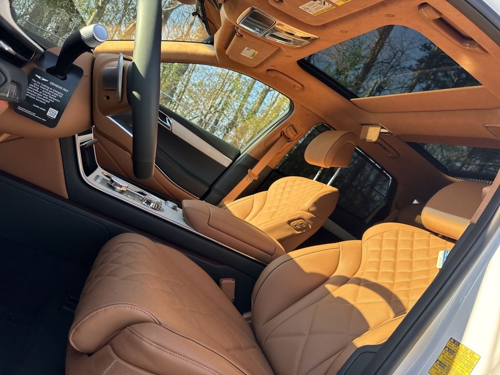 New 2026 White Genesis 3.5T Prestige image 34