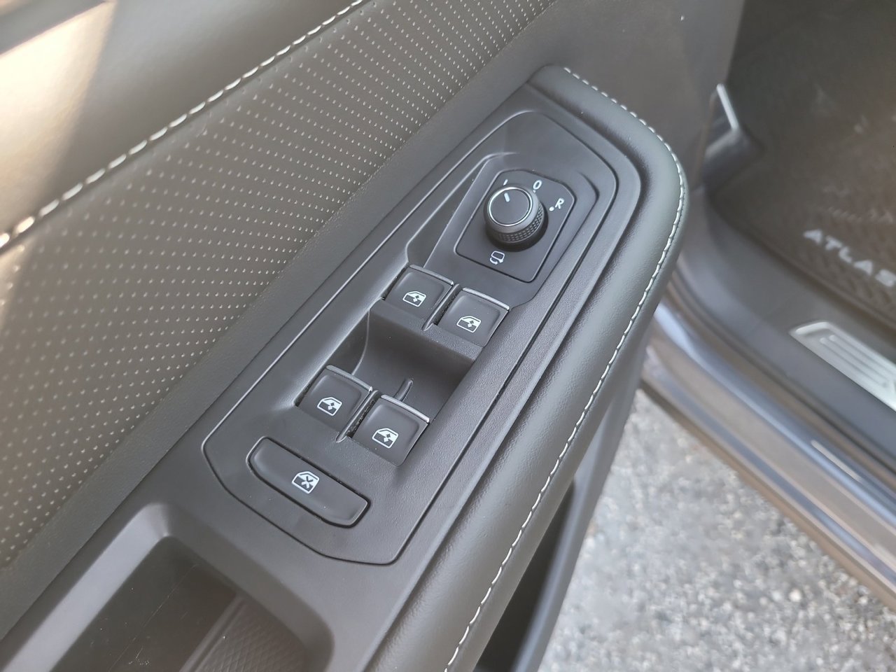 New 2026 Pure Gray Volkswagen SEL Premium R-Line image 18