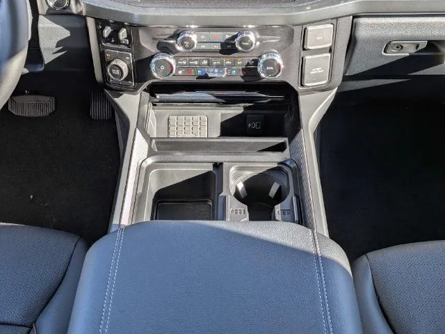 New 2027 Agate Black Metallic Ford F-250® Lariat® image 40
