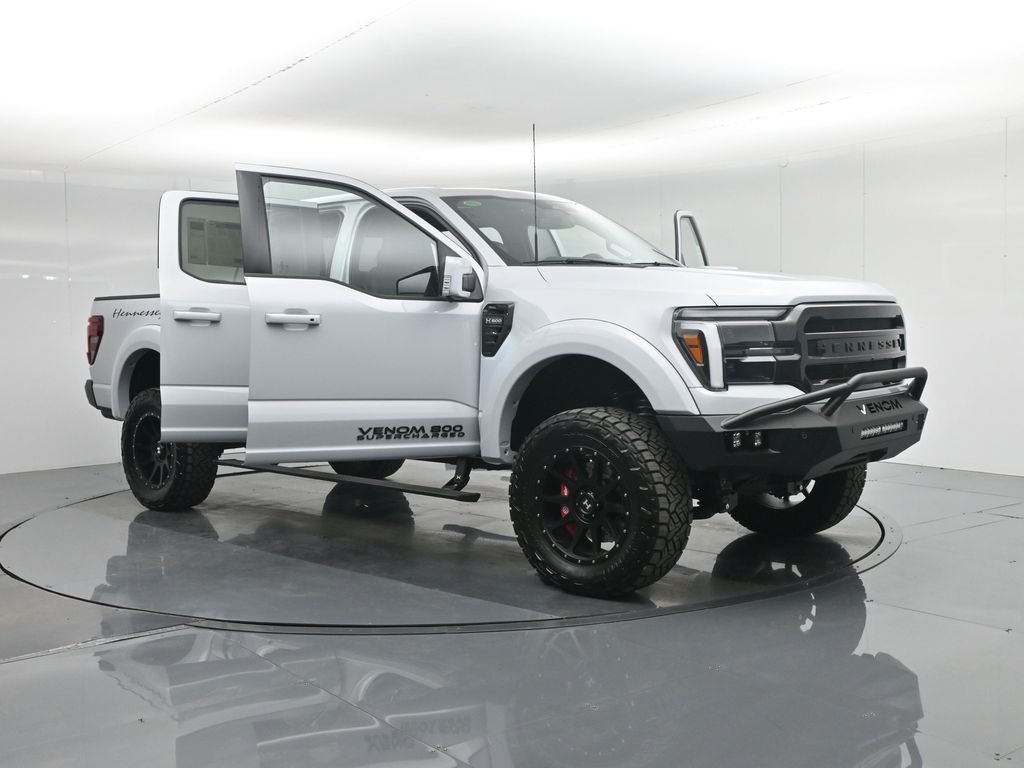 New 2025 Space White Metallic Ford Lariat image 35