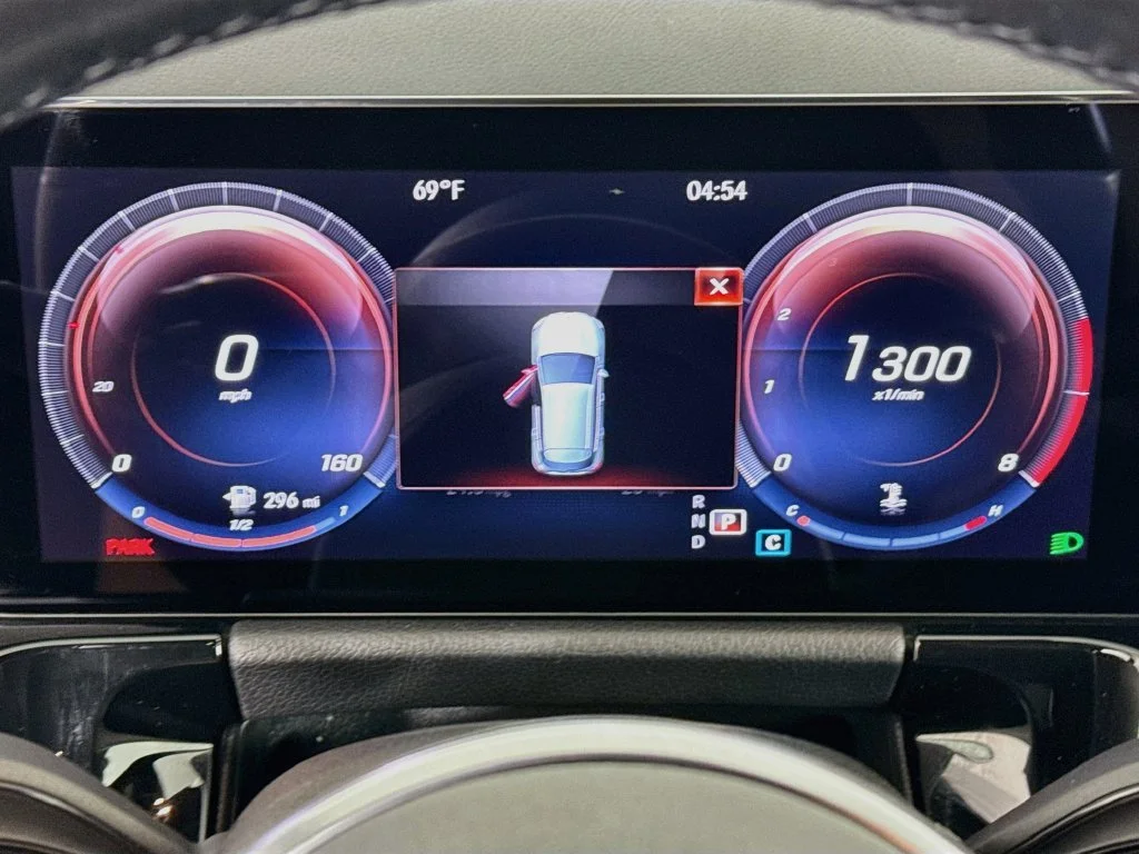 Used 2022 Polar White Mercedes-Benz GLA 250 image 13