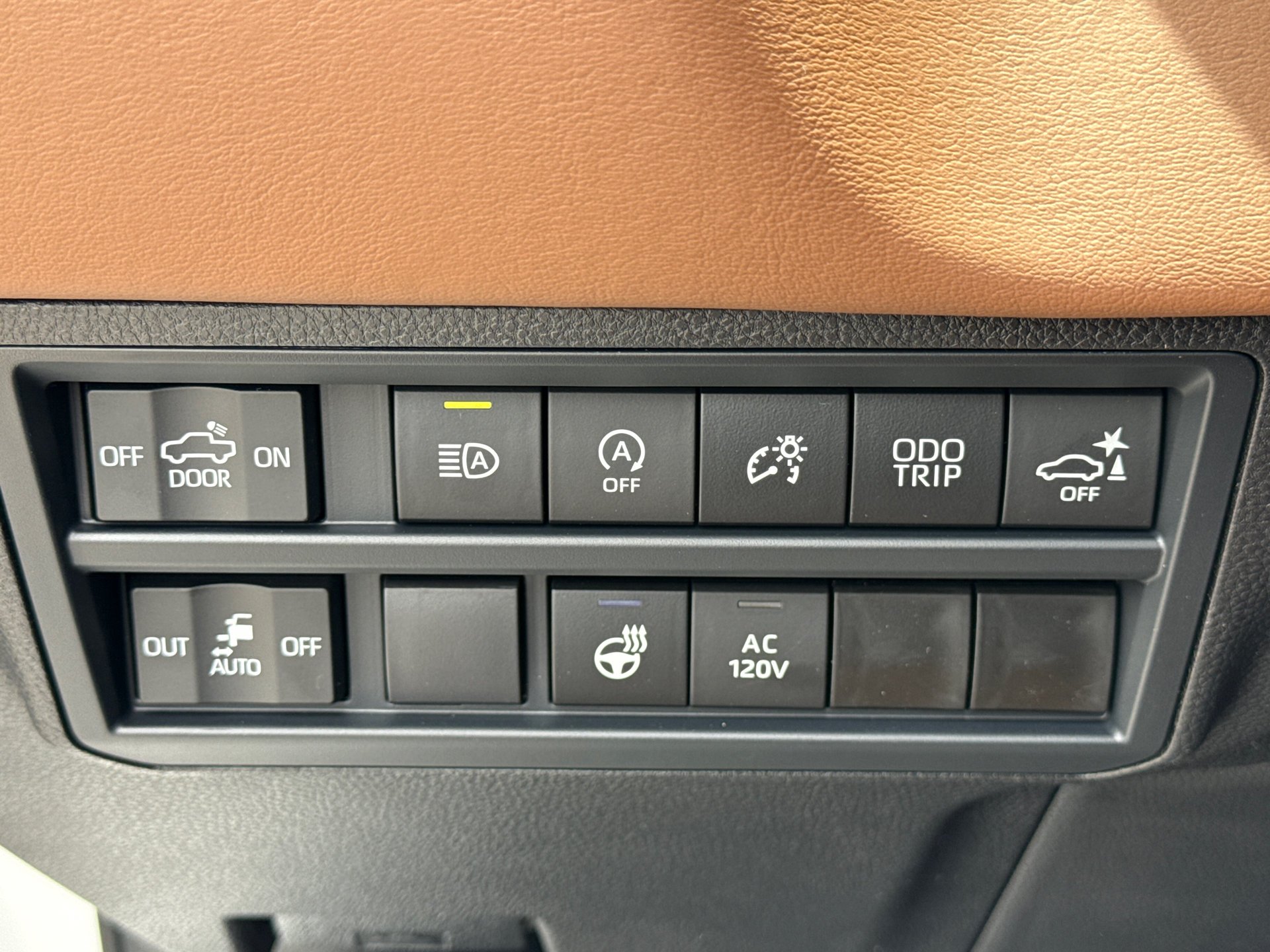 New 2026 Wind Chill Pearl <sup>1</sup> Toyota  1794 Edition image 23