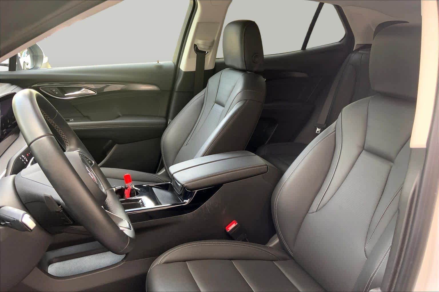 Used 2025 Summit White Buick Preferred image 8