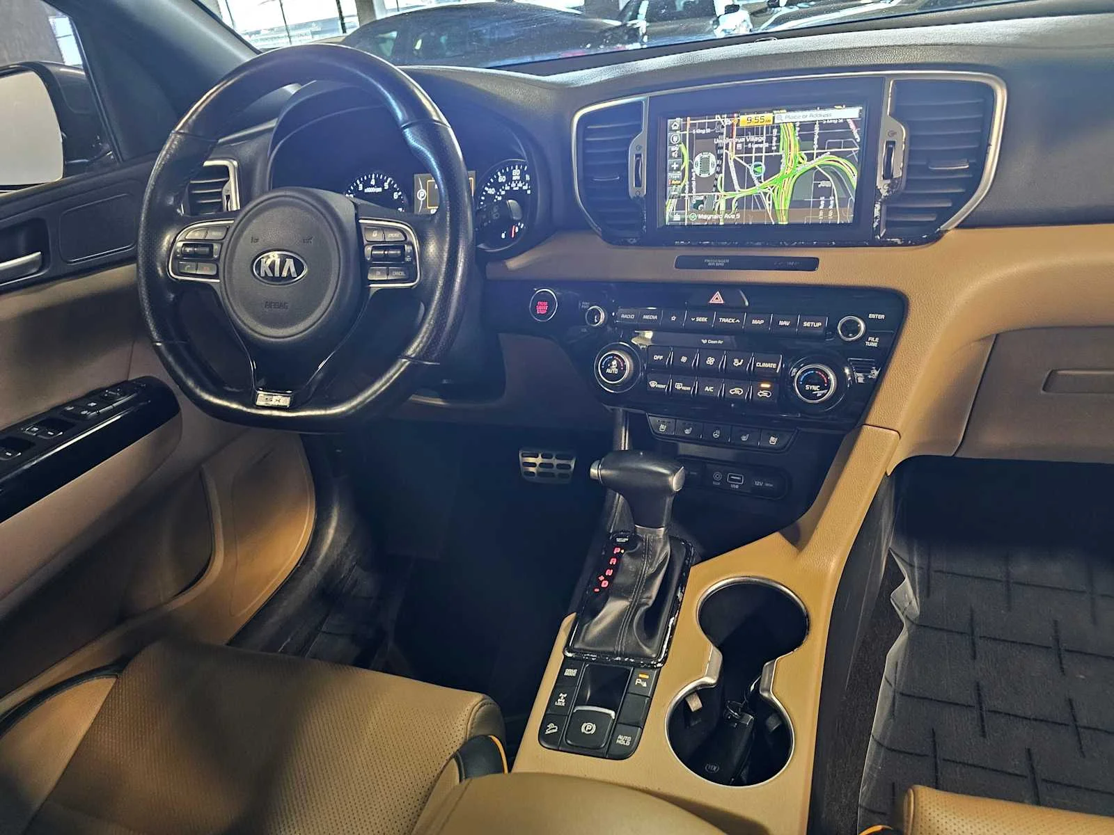 Used 2018 Mineral Silver Kia SX Turbo image 33