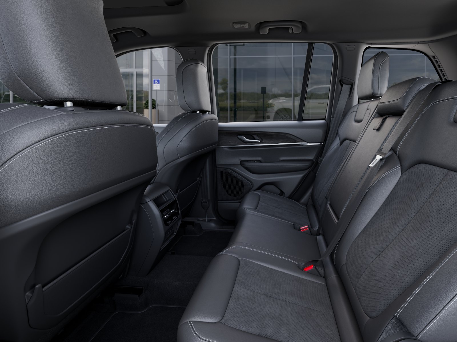 New 2026 Silver Zynith Exterior Paint Jeep Laredo Altitude image 36
