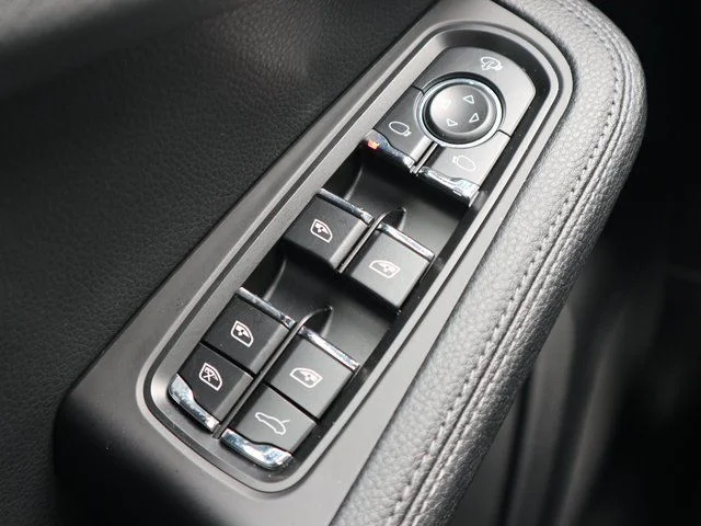 Used 2024 Grey Porsche  image 29