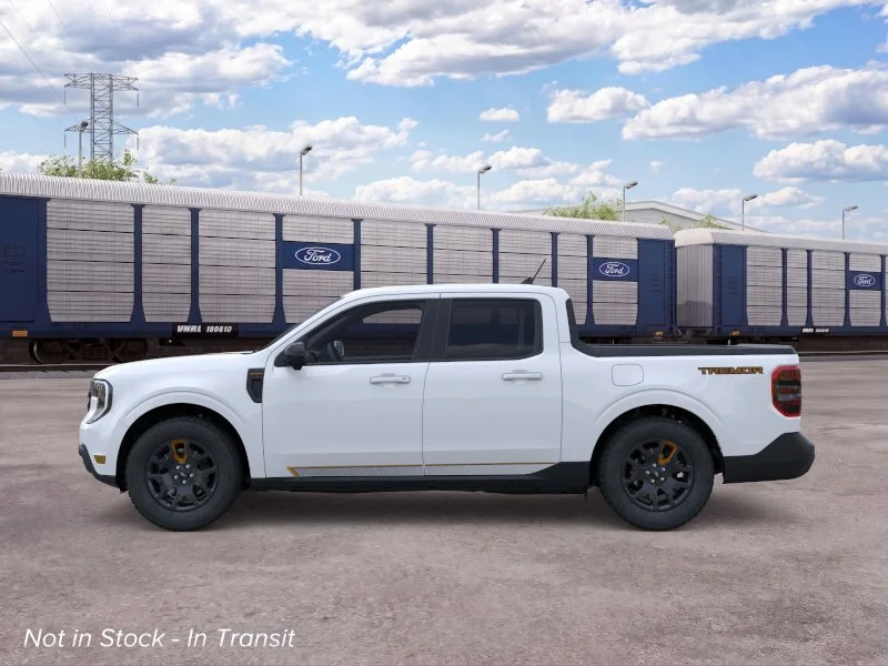 New 2026 Oxford White Ford Tremor® image 3
