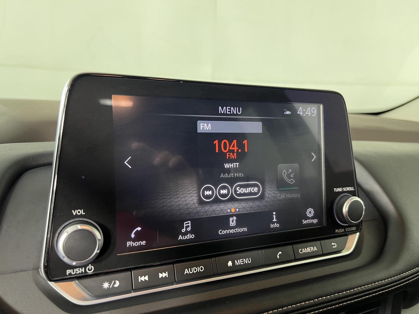 Used 2023 Super Black Nissan SV image 17