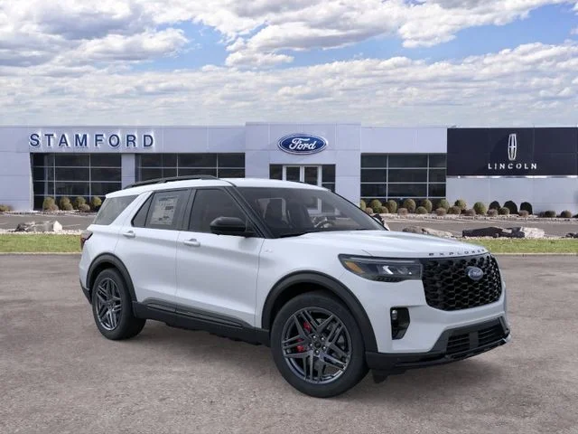 New 2026 Space White Metallic Ford ST-Line image 16