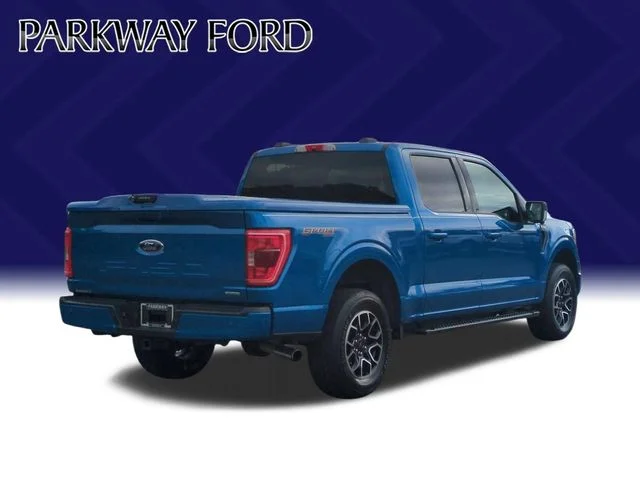 Used 2021 Blue Ford XLT image 5