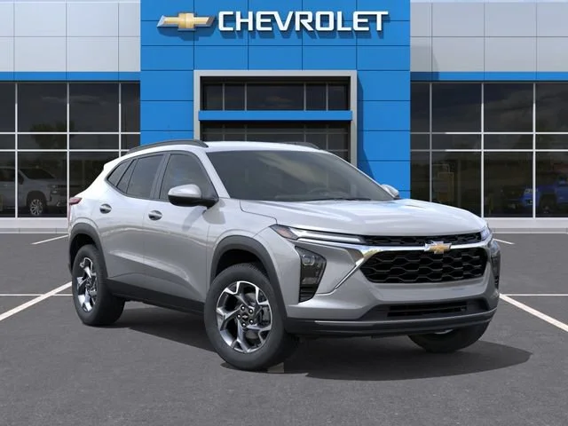2026 Chevrolet Trax LT - Photo 7