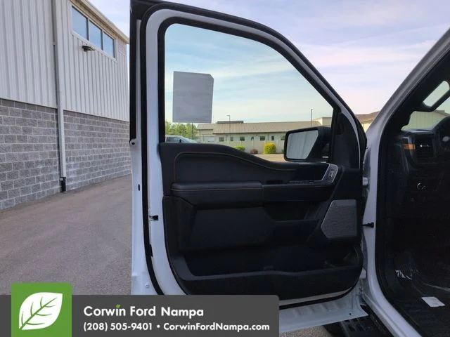 New 2026 Oxford White Ford Tremor image 10
