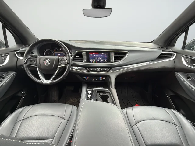 Used 2023 Black Buick Essence image 9
