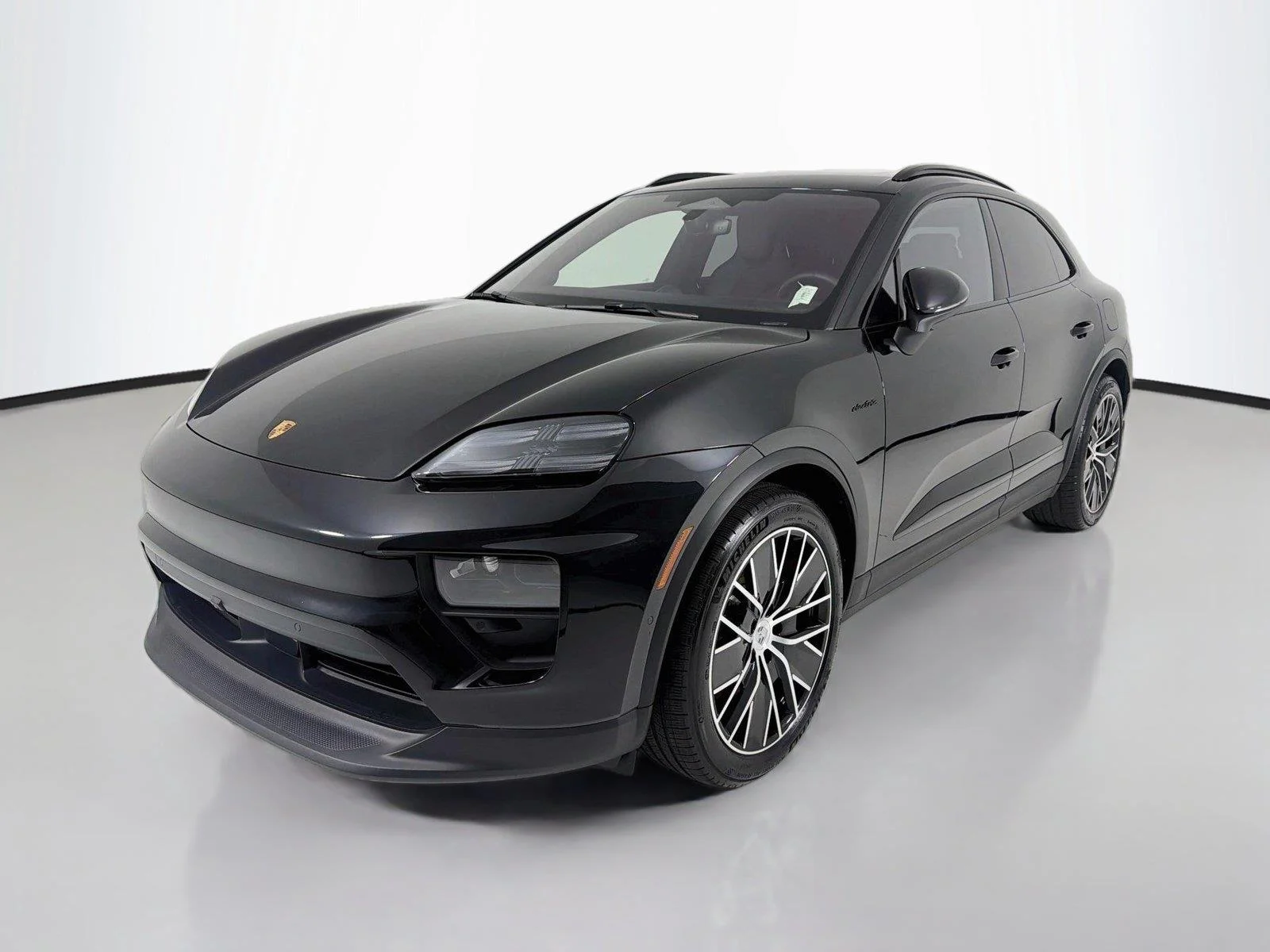 2025 Porsche Macan S