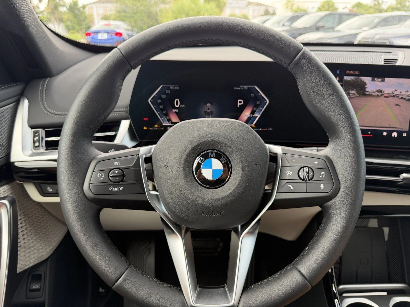 New 2026 Space Silver Metallic BMW xDrive28i image 32