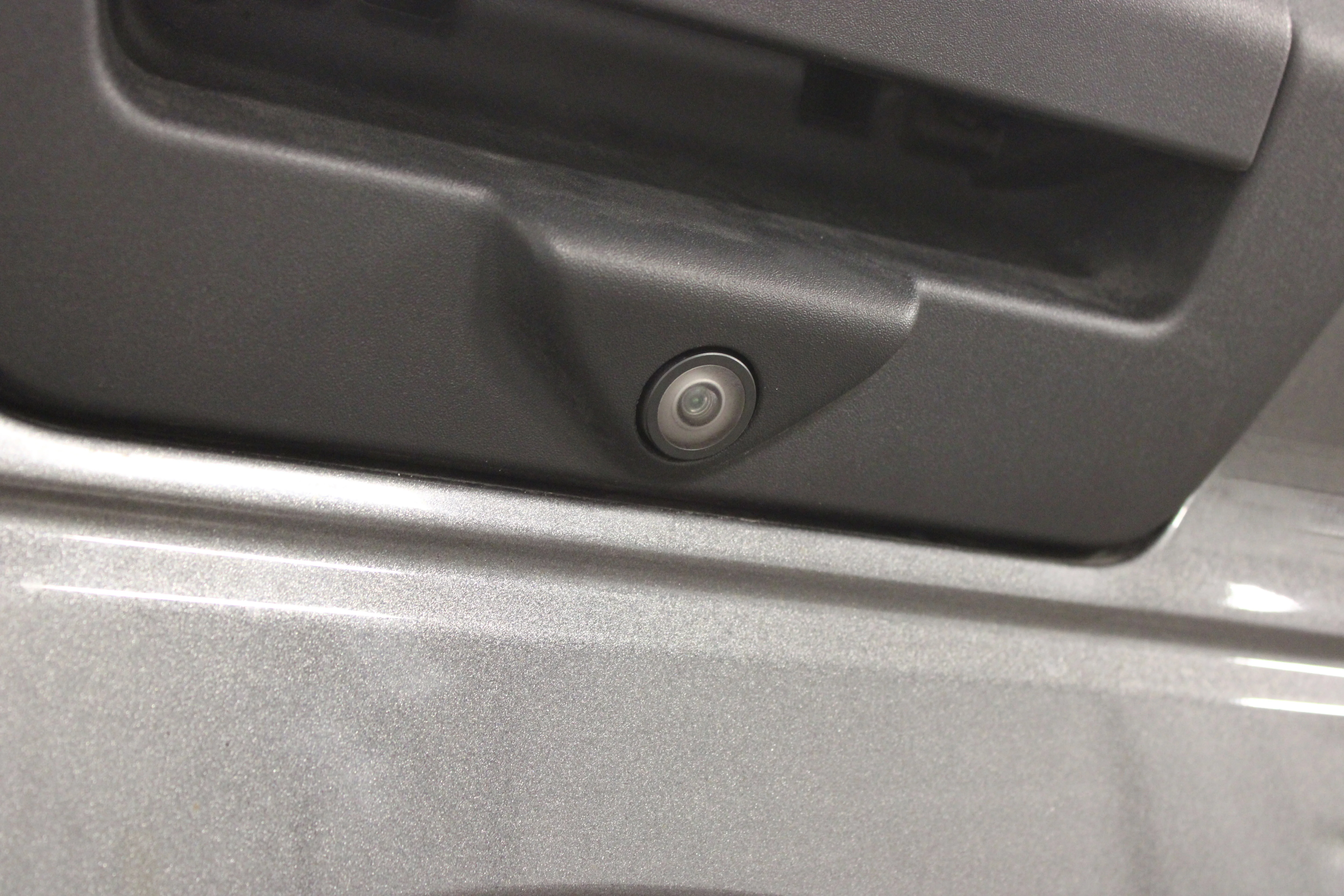 Used 2020 Magnetic Metallic Ford XLT image 14