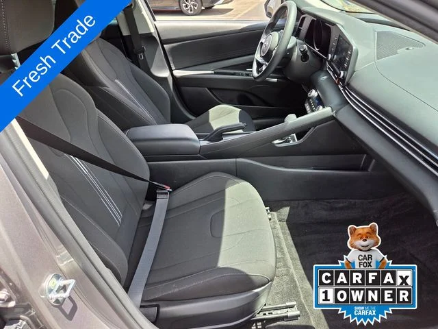 Used 2023 Silver Hyundai SEL image 15