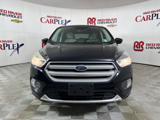 Used 2019 Ford Escape SE with VIN 1FMCU0G99KUB66305 for sale in Bossier City, LA