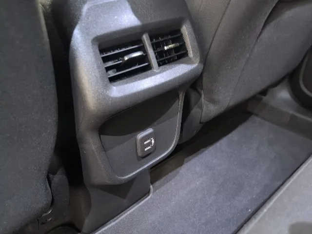 Used 2022 Summit White Chevrolet LT image 23