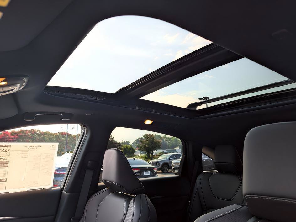 New 2027 Harbor Gray INFINITI SPORT image 20