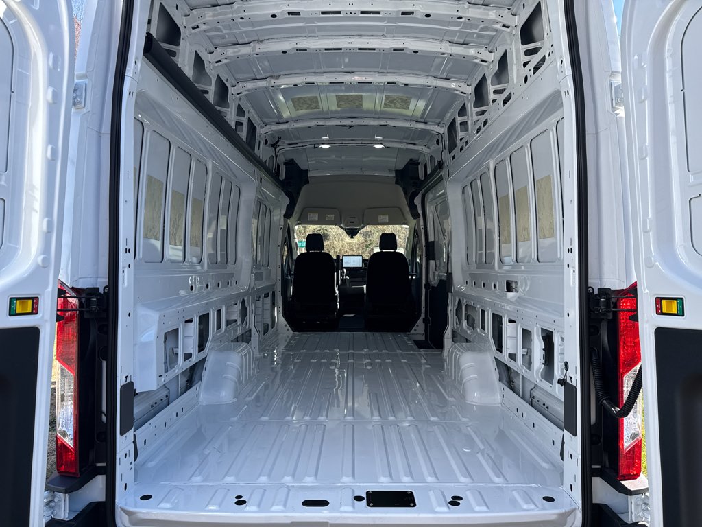 2026 Ford Transit Van Base - Photo 6