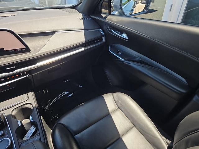 Used 2024 Argent Silver Metallic Cadillac Premium Luxury image 14
