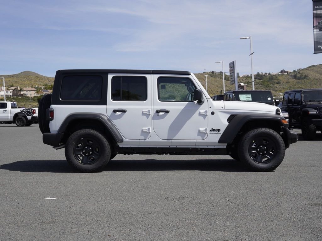New 2026 Bright White Clear-Coat Exterior Paint Jeep Sport image 2