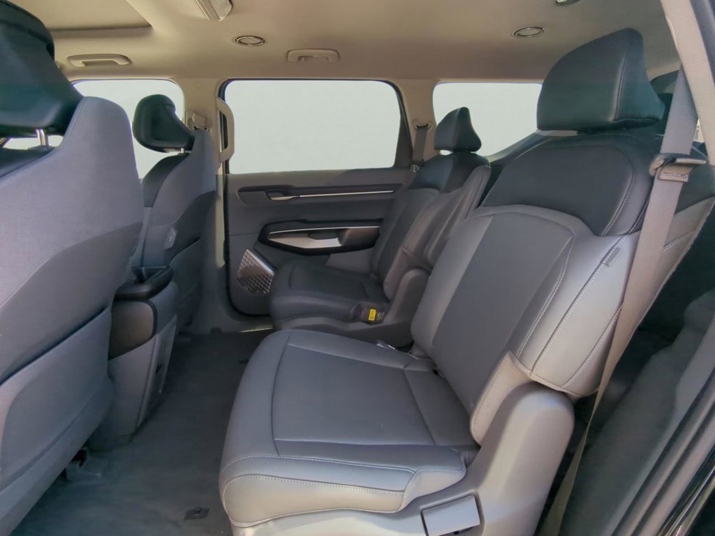 New 2026 Ebony Black Kia Light Long Range RWD image 17