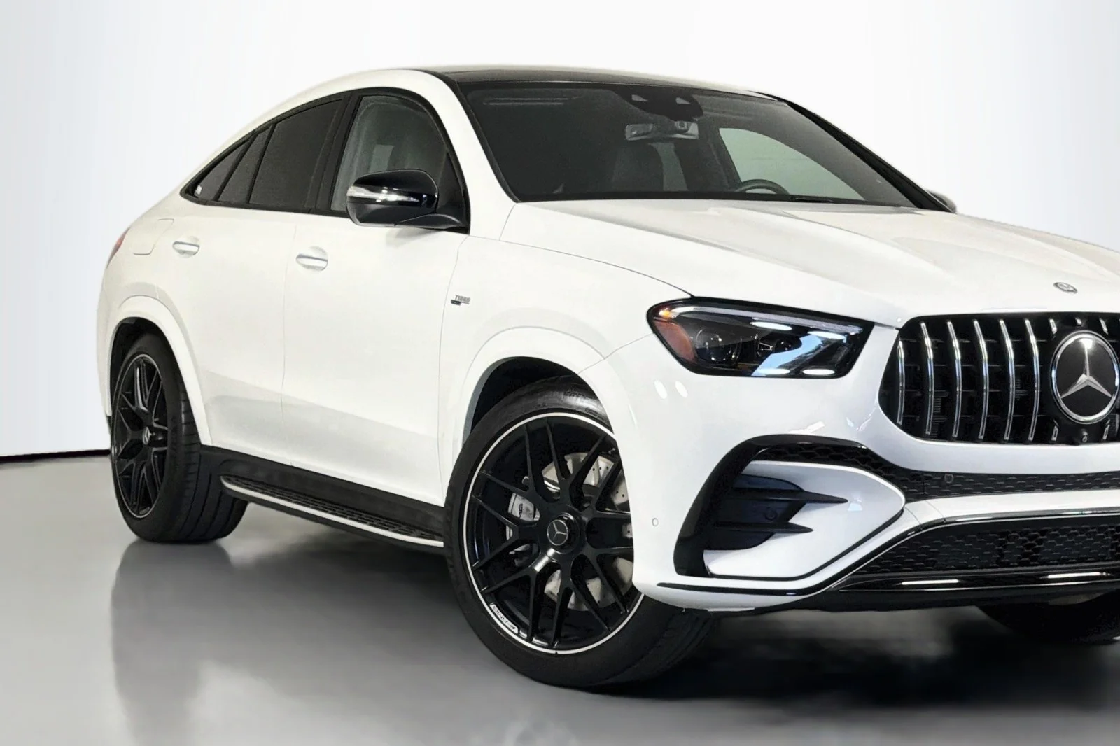 Certified Used 2025 Polar White Mercedes-Benz AMG® 53 image 15