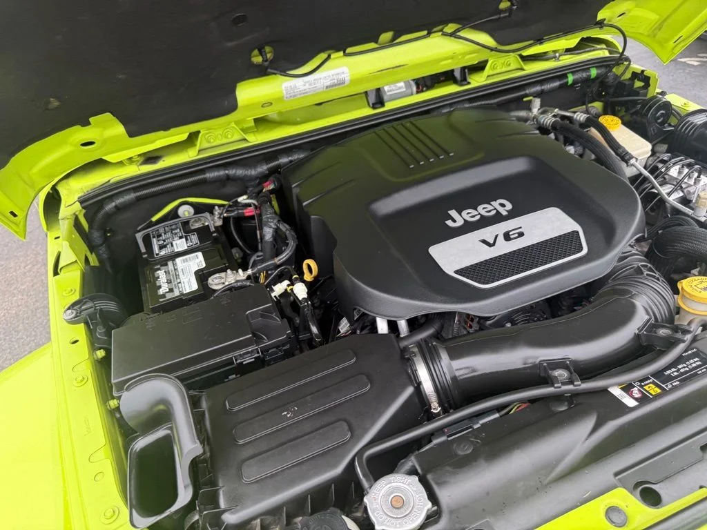 Used 2017 Green Jeep Unlimited Sahara image 63