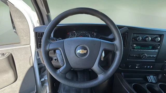 Used 2024 Summit White Chevrolet WT image 12