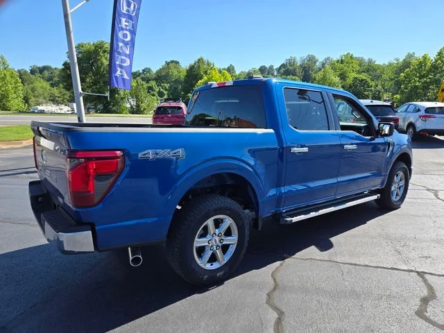 Used 2025 Blue Ford XLT image 8