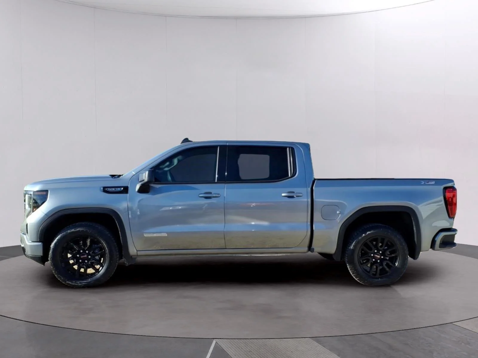 Used 2026 Sterling Metallic GMC Elevation image 2