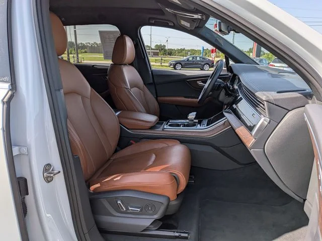 Used 2025 White Audi 55 Prestige image 24