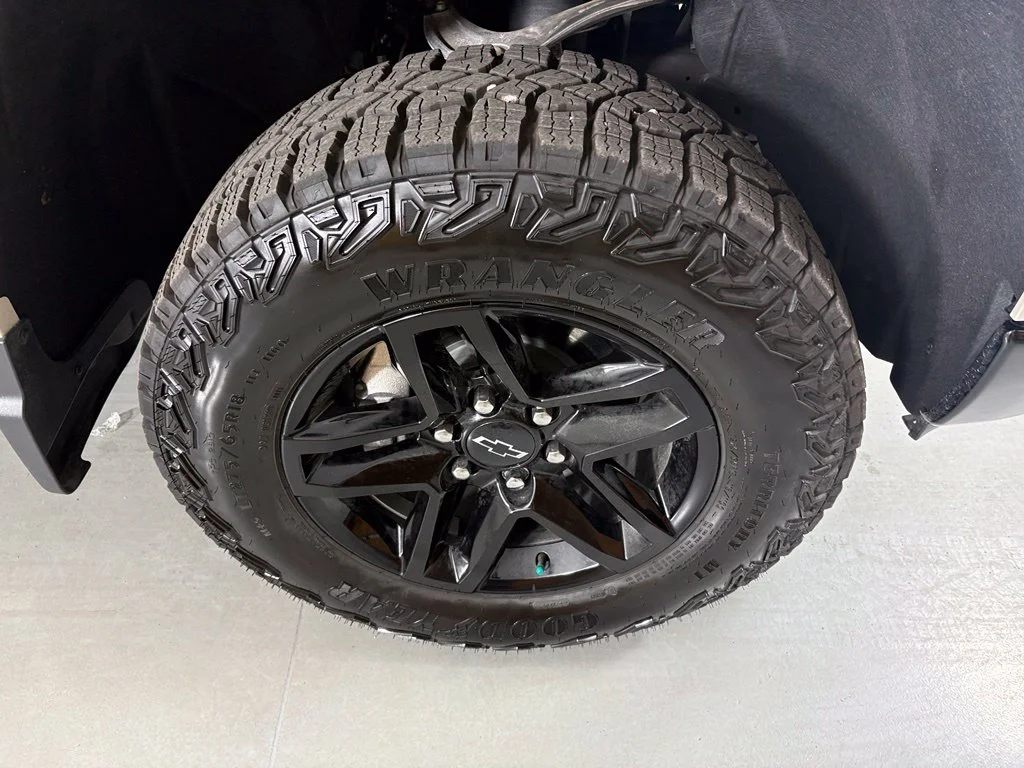 Used 2026 White Chevrolet Custom Trail Boss image 12