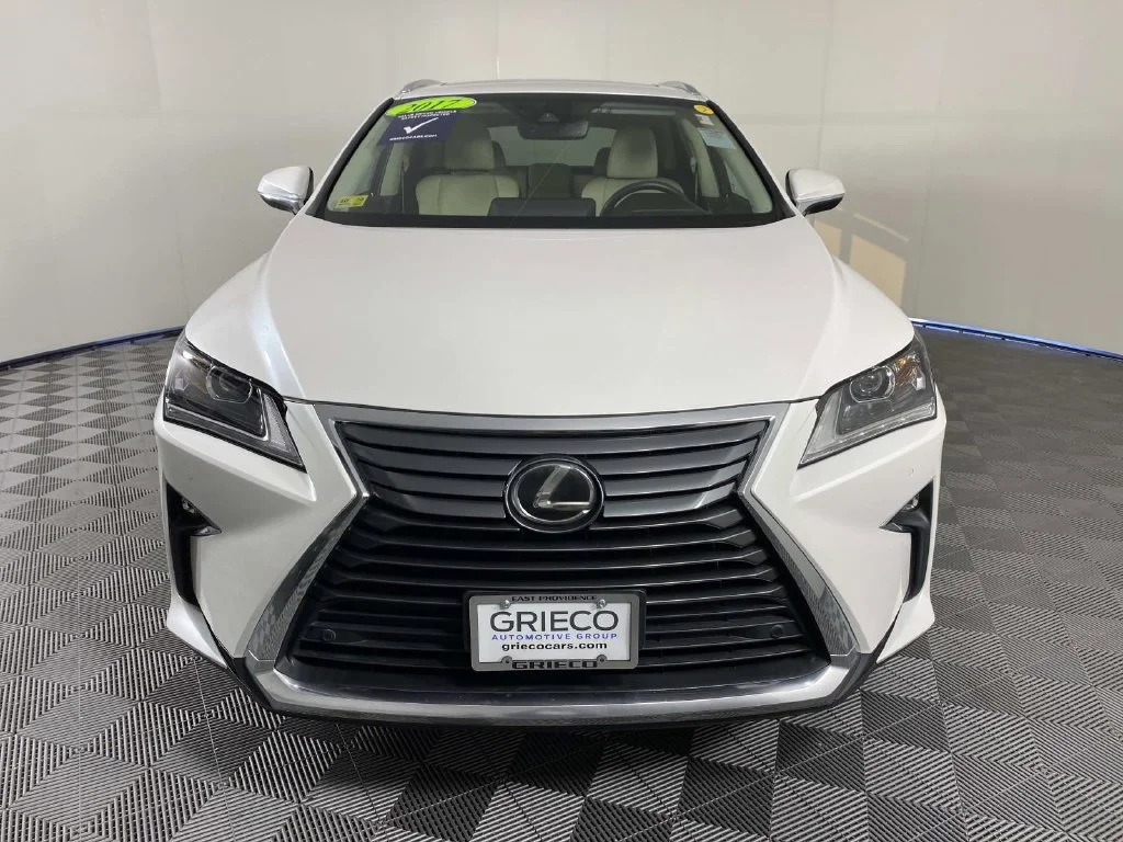 Used 2017 White Pearl Lexus 350 image 3
