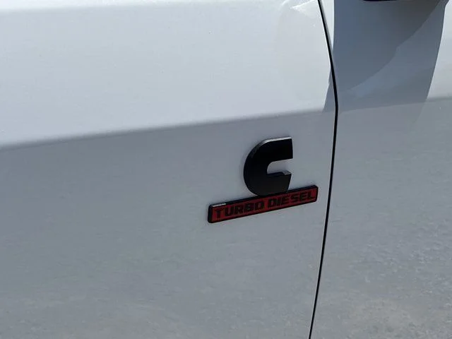 New 2026 Bright White Clear-Coat Exterior Paint RAM Tradesman image 12