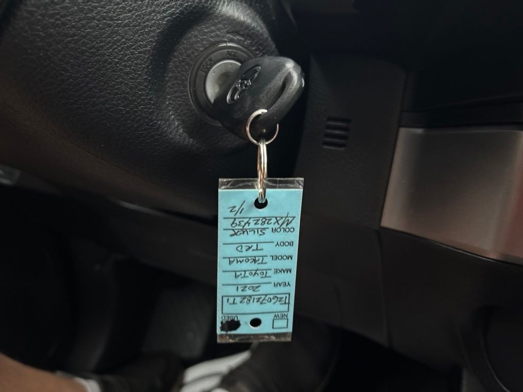 Used 2021 Silver Toyota SR image 29