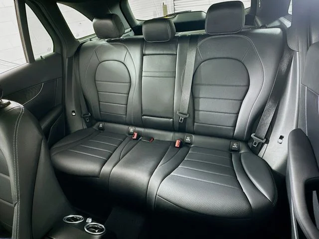 Used 2017 Gray Mercedes-Benz GLC 300 image 11