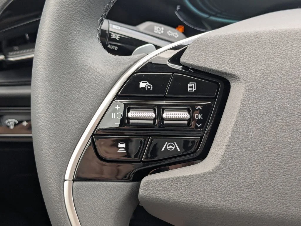 2025 Kia Niro EX - Photo 23